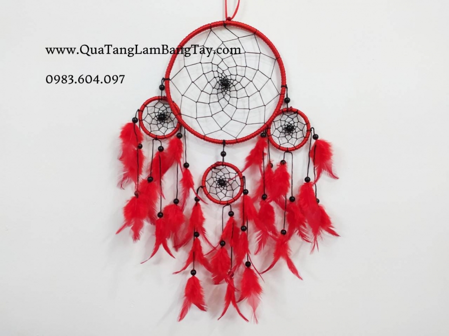 dreamcatcher màu đỏ đen